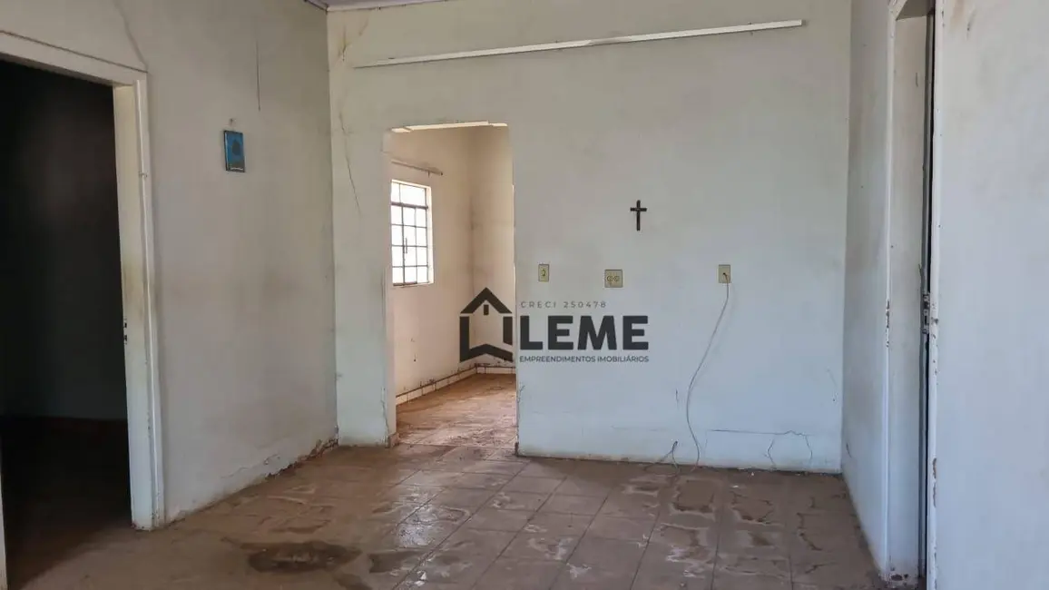 Foto 2 de Casa com 2 quartos à venda, 300m2 em Centro, Mococa - SP