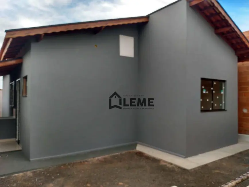 Foto 6 de Casa com 2 quartos à venda, 200m2 em Vila Lambari, Mococa - SP