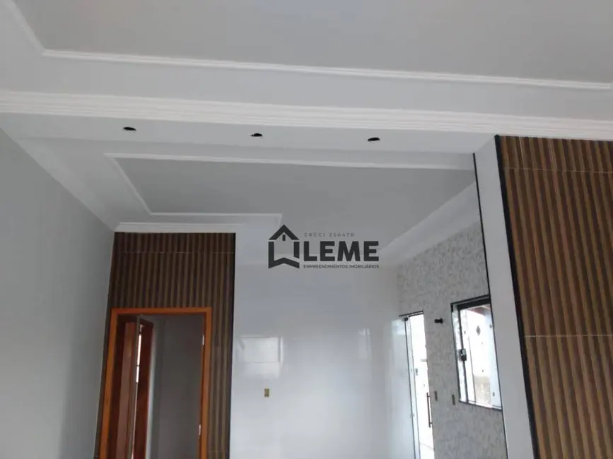 Foto 3 de Casa com 2 quartos à venda, 200m2 em Vila Lambari, Mococa - SP