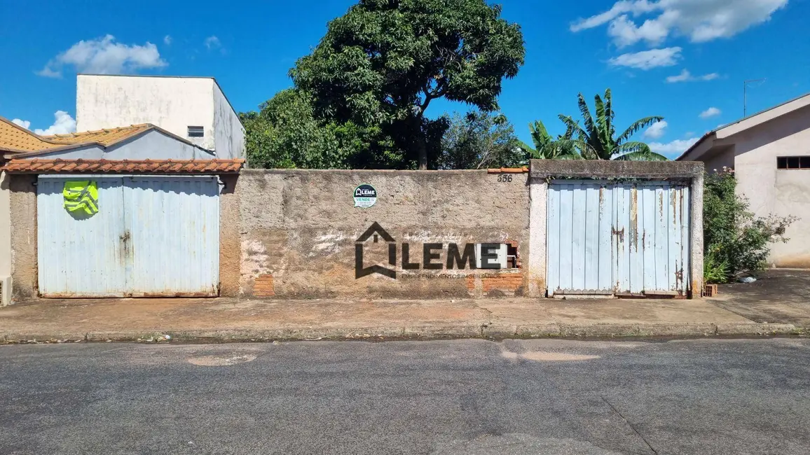 Foto 2 de Terreno / Lote à venda em Centro, Mococa - SP