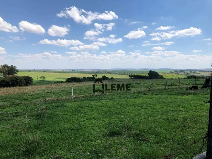 Sítio / Rancho à venda, 271040m2 em Centro, Mococa - SP - imagem 8 Foto 8 de Sítio / Rancho à venda, 271040m2 em Centro, Mococa - SP