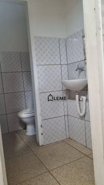 Loja para alugar, 50m2 em Conjunto Habitacional Nelson Niero, Mococa - SP - imagem 5 Foto 5 de Loja para alugar, 50m2 em Conjunto Habitacional Nelson Niero, Mococa - SP