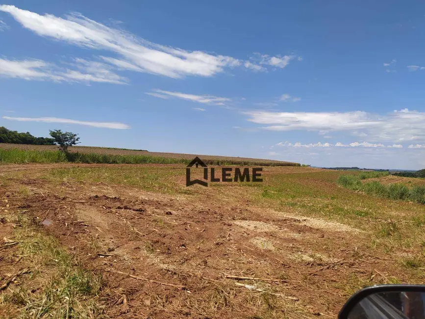 Foto 3 de Sítio / Rancho à venda, 423500m2 em Vila Lambari, Mococa - SP