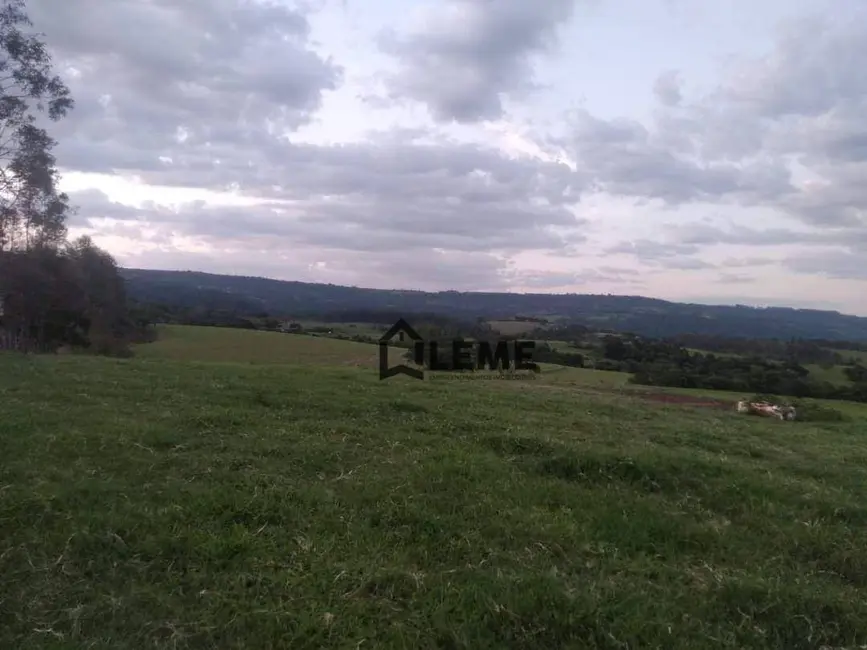 Foto 2 de Sítio / Rancho à venda, 121000m2 em Vila Lambari, Mococa - SP