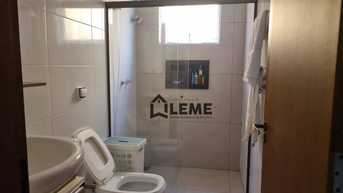 Foto 8 de Casa com 2 quartos à venda, 180m2 em Jardim Botânico, Mococa - SP