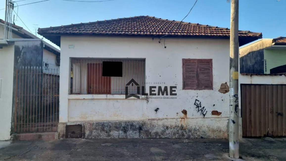 Foto 1 de Casa com 2 quartos à venda, 300m2 em Vila Santa Rosa, Mococa - SP
