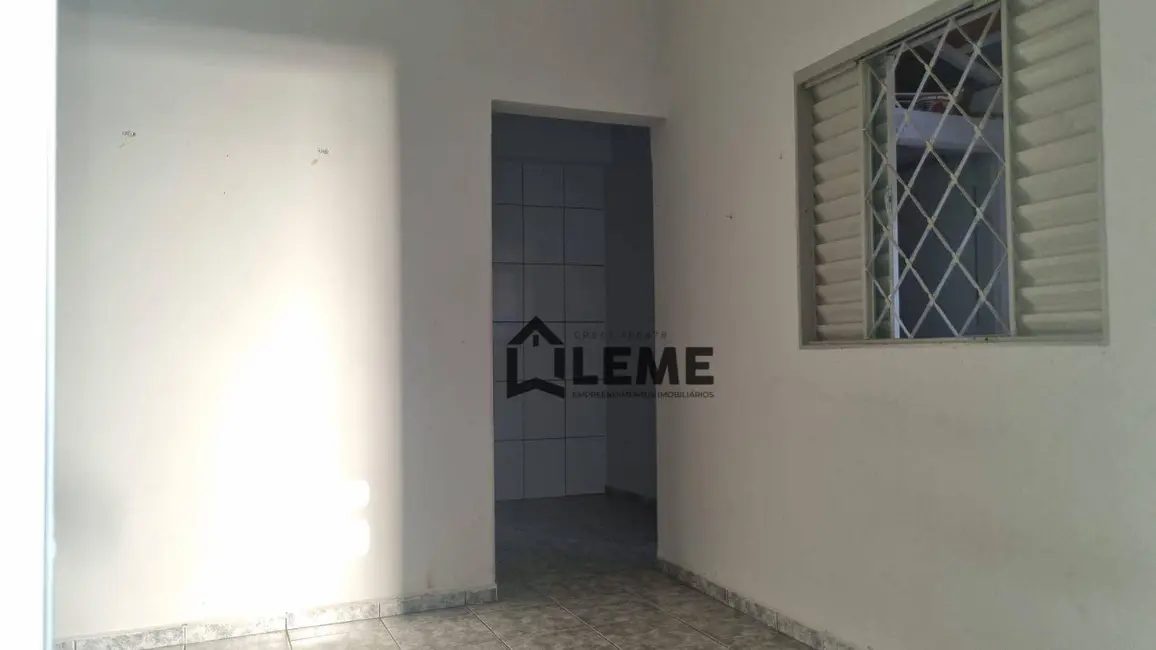 Casa com 5 quartos à venda, 240m2 em Vila Santa Cruz, Mococa - SP - imagem 5 Foto 5 de Casa com 5 quartos à venda, 240m2 em Vila Santa Cruz, Mococa - SP