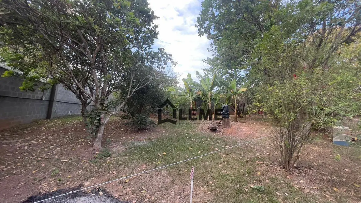 Foto 1 de Terreno / Lote à venda, 300m2 em Jardim Santa Maria, Mococa - SP