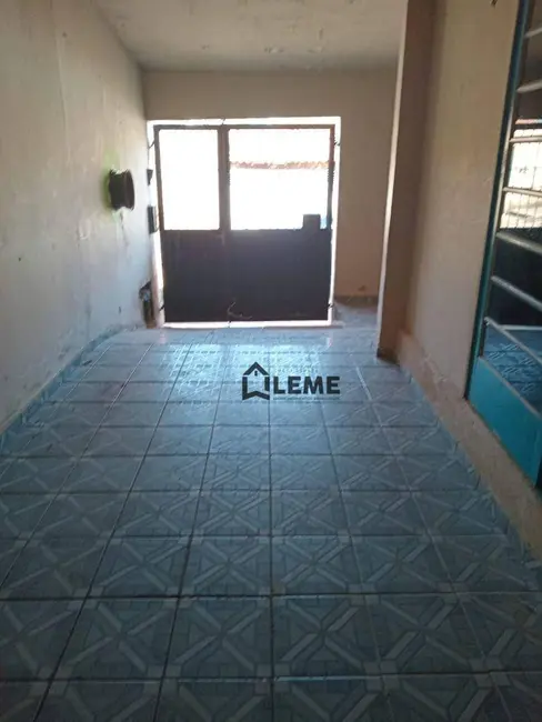 Foto 2 de Casa com 3 quartos à venda, 170m2 em Guaranesia - MG