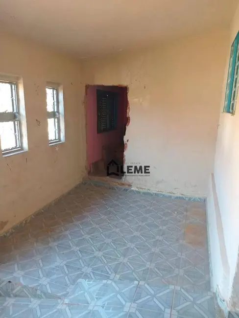 Foto 1 de Casa com 3 quartos à venda, 170m2 em Guaranesia - MG