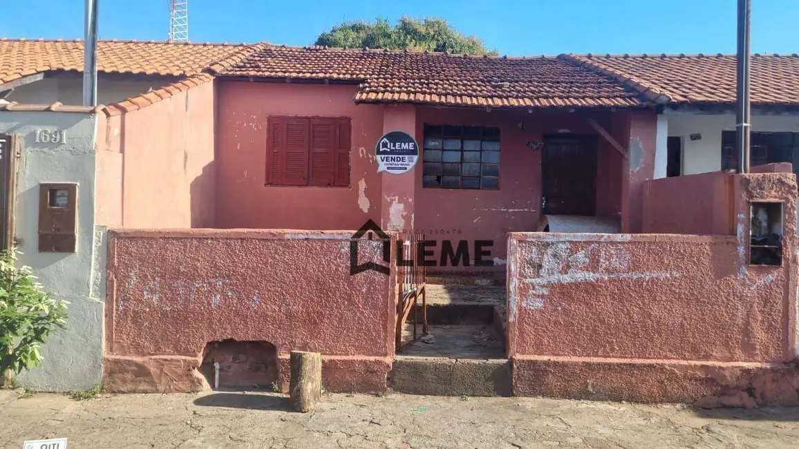 Foto 1 de Casa à venda, 149m2 em Centro, Mococa - SP