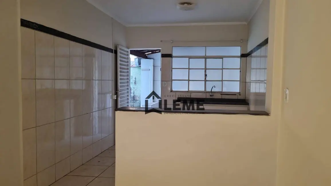 Foto 2 de Casa com 3 quartos à venda em Cecap II, Mococa - SP