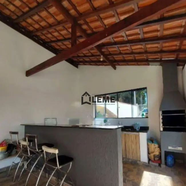 Foto 9 de Chácara com 3 quartos à venda, 1197m2 em Chácara Palmeirinha, Mococa - SP