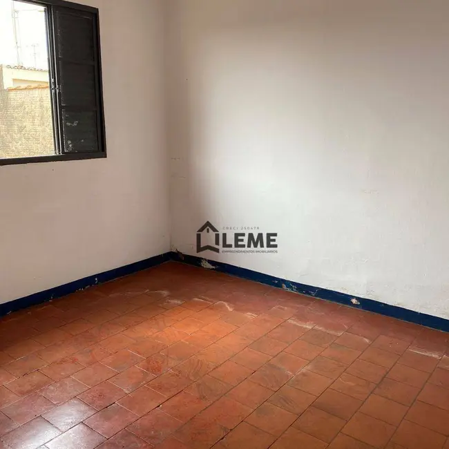 Casa com 2 quartos para alugar, 250m2 em Mocoquinha, Mococa - SP - imagem 4 Foto 4 de Casa com 2 quartos para alugar, 250m2 em Mocoquinha, Mococa - SP