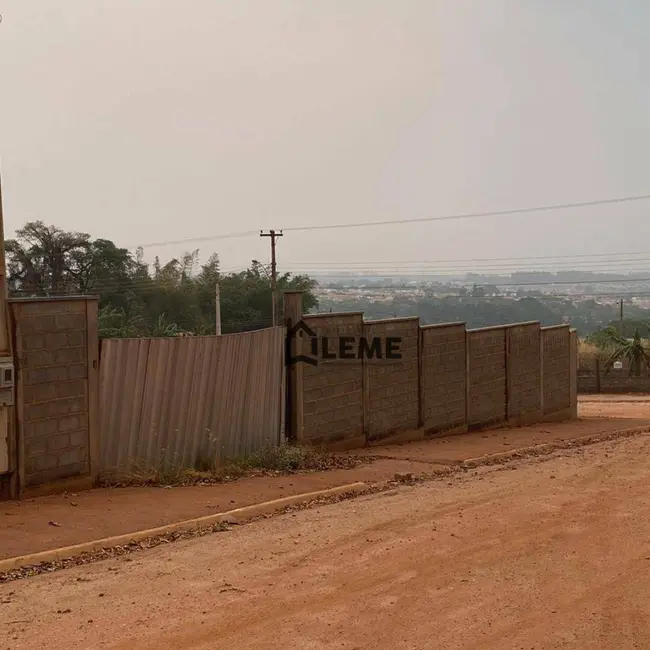Foto 2 de Terreno / Lote à venda, 1400m2 em Chácara Palmeirinha, Mococa - SP
