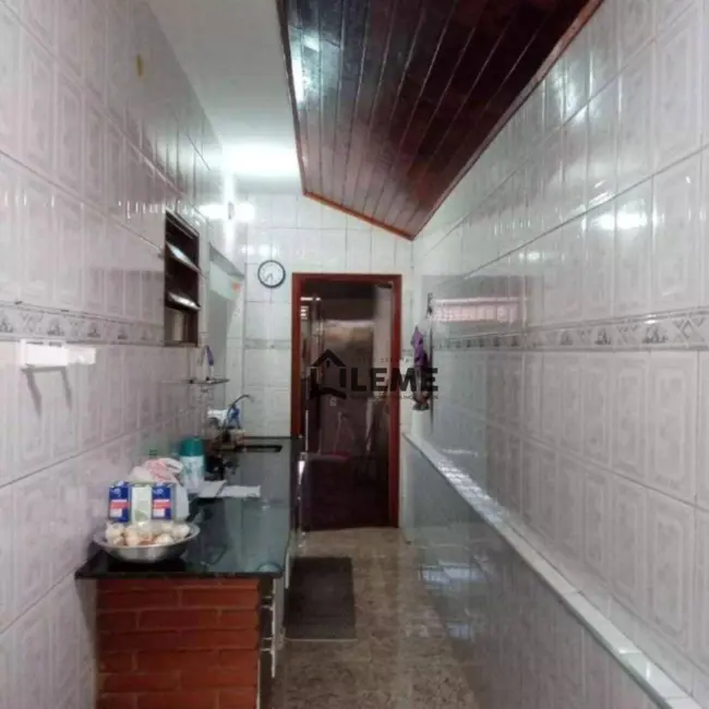 Foto 8 de Casa com 2 quartos à venda, 200m2 em Conjunto Habitacional Luiz Fernandes Dias, Mococa - SP