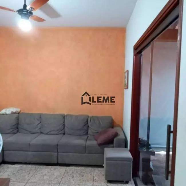 Foto 5 de Casa com 2 quartos à venda, 200m2 em Conjunto Habitacional Luiz Fernandes Dias, Mococa - SP