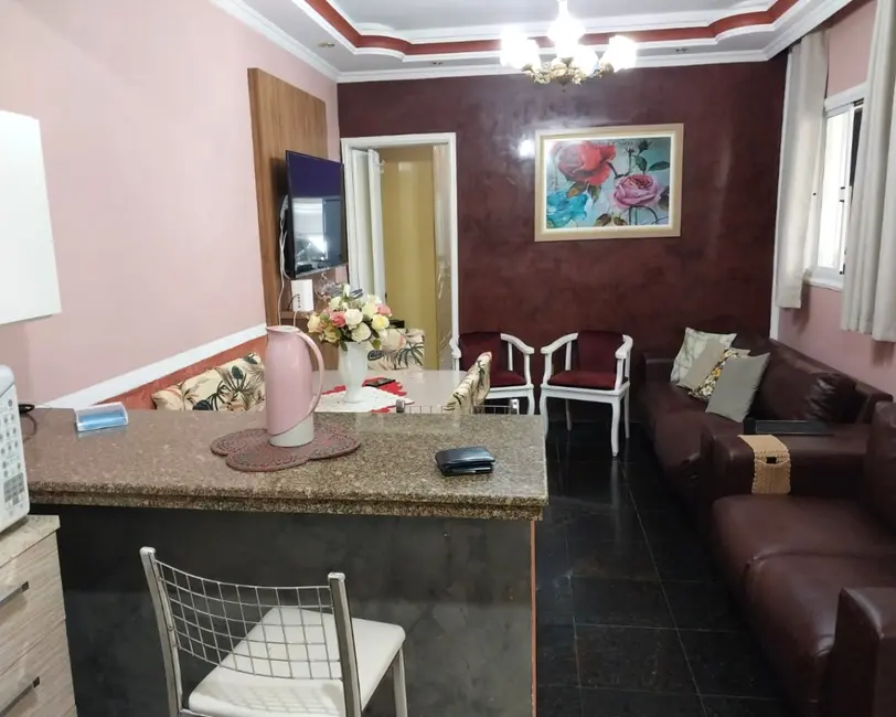 Casa com 4 quartos à venda, 142m2 em Santo Antônio, Osasco - SP - imagem 3 Foto 3 de Casa com 4 quartos à venda, 142m2 em Santo Antônio, Osasco - SP