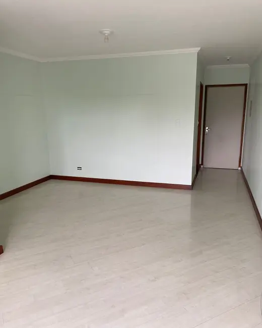 Apartamento com 3 quartos para alugar, 65m2 em Continental, Osasco - SP - imagem 1 Foto 1 de Apartamento com 3 quartos para alugar, 65m2 em Continental, Osasco - SP