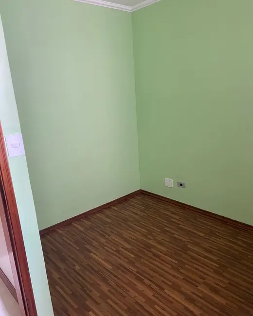 Apartamento com 3 quartos para alugar, 65m2 em Continental, Osasco - SP - imagem 4 Foto 4 de Apartamento com 3 quartos para alugar, 65m2 em Continental, Osasco - SP