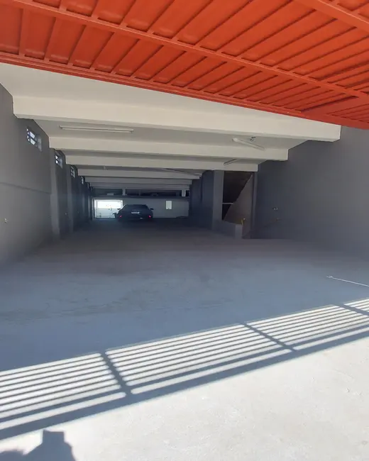 Armazém / Galpão à venda, 434m2 em Padroeira, Osasco - SP - imagem 3 Foto 3 de Armazém / Galpão à venda, 434m2 em Padroeira, Osasco - SP