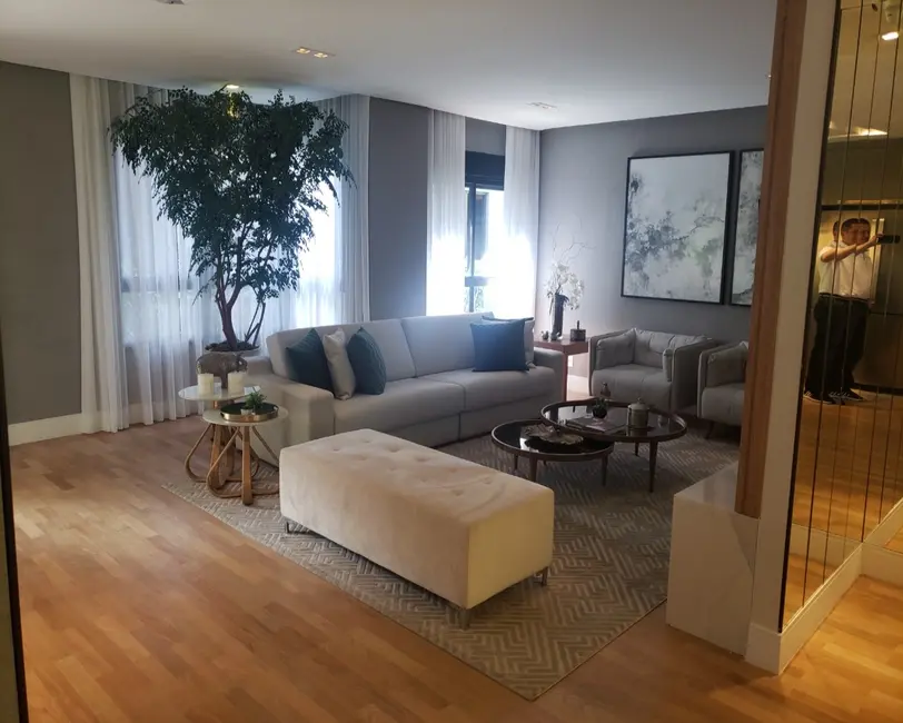 Apartamento com 4 quartos à venda, 184m2 em Vila Yara, Osasco - SP - imagem 3 Foto 3 de Apartamento com 4 quartos à venda, 184m2 em Vila Yara, Osasco - SP