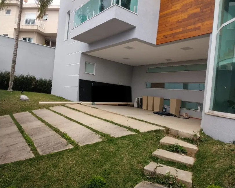 Casa com 4 quartos à venda, 600m2 em City Bussocaba, Osasco - SP - imagem 5 Foto 5 de Casa com 4 quartos à venda, 600m2 em City Bussocaba, Osasco - SP