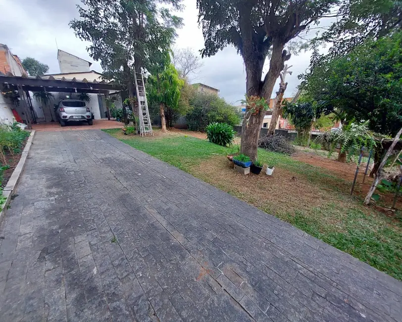 Casa com 3 quartos à venda, 539m2 em Jardim Rosa Emília, Jandira - SP - imagem 6 Foto 6 de Casa com 3 quartos à venda, 539m2 em Jardim Rosa Emília, Jandira - SP
