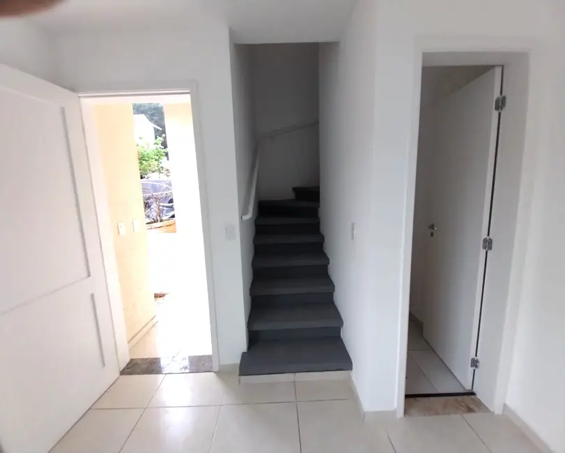 Foto 8 de Casa de Condomínio com 3 quartos à venda, 82m2 em Jardim São Vicente, Cotia - SP