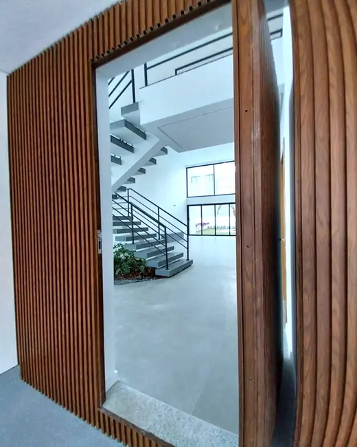 Foto 6 de Casa com 5 quartos à venda, 336m2 em Cotia - SP