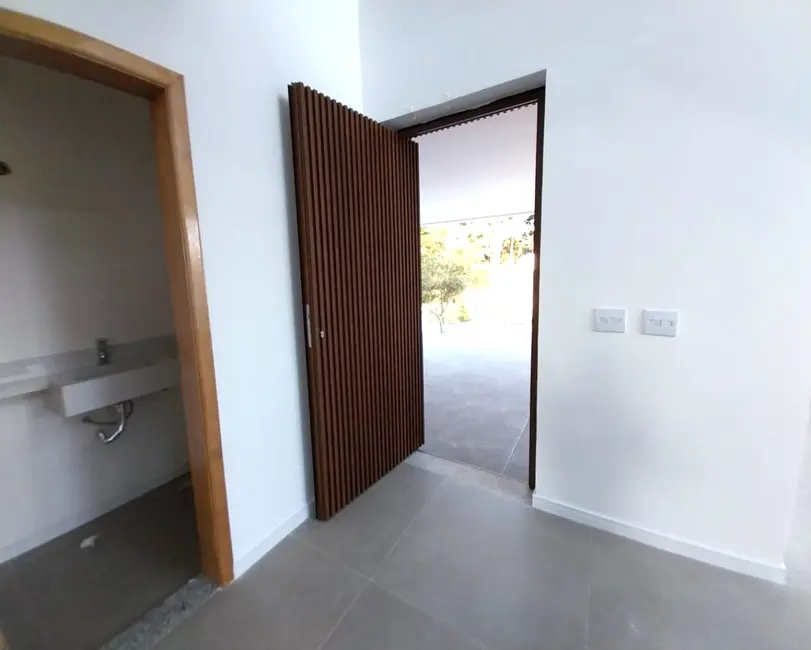 Foto 8 de Casa com 5 quartos à venda, 336m2 em Cotia - SP