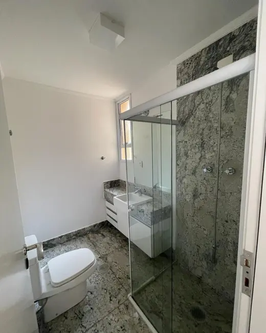 Foto 6 de Casa de Condomínio com 3 quartos para alugar, 311m2 em Barueri - SP