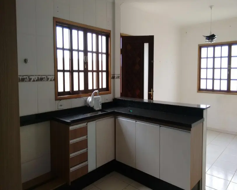 Casa com 2 quartos à venda, 90m2 em Jardim Japão (Caucaia do Alto), Cotia - SP - imagem 4 Foto 4 de Casa com 2 quartos à venda, 90m2 em Jardim Japão (Caucaia do Alto), Cotia - SP