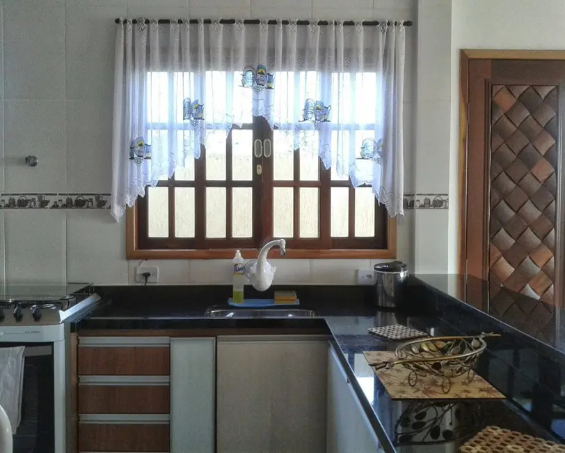 Casa com 2 quartos à venda, 90m2 em Jardim Japão (Caucaia do Alto), Cotia - SP - imagem 5 Foto 5 de Casa com 2 quartos à venda, 90m2 em Jardim Japão (Caucaia do Alto), Cotia - SP