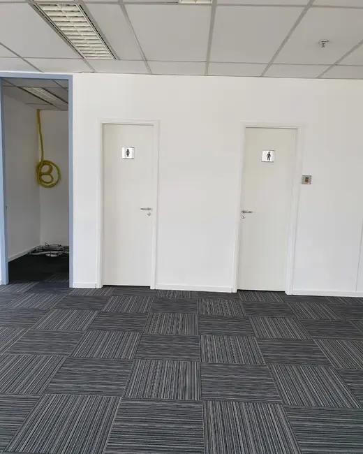 Sala Comercial para alugar, 208m2 em Barueri - SP - imagem 4 Foto 4 de Sala Comercial para alugar, 208m2 em Barueri - SP