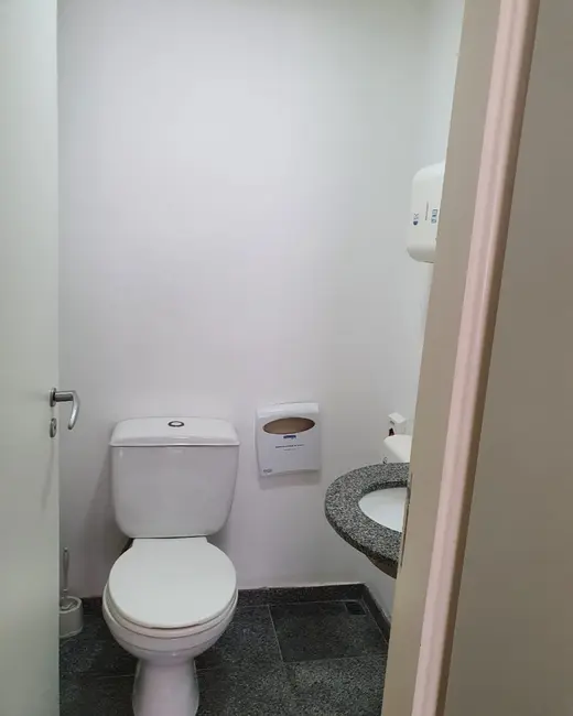 Sala Comercial para alugar, 208m2 em Barueri - SP - imagem 6 Foto 6 de Sala Comercial para alugar, 208m2 em Barueri - SP