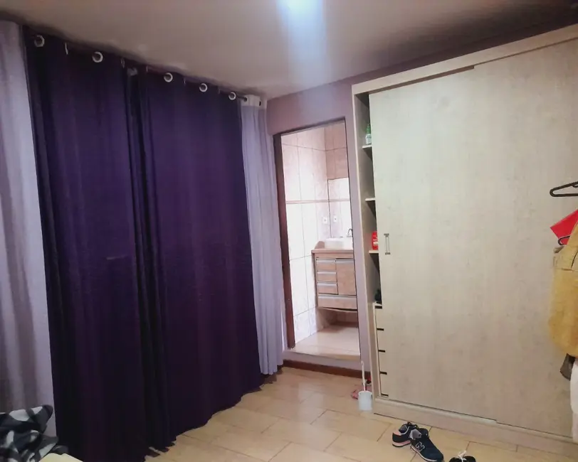 Casa com 3 quartos à venda, 210m2 em Cidade Ariston Estela Azevedo, Carapicuiba - SP - imagem 7 Foto 7 de Casa com 3 quartos à venda, 210m2 em Cidade Ariston Estela Azevedo, Carapicuiba - SP