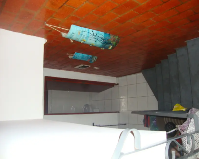 Foto 9 de Casa de Condomínio com 2 quartos à venda, 75m2 em Itanhaem - SP