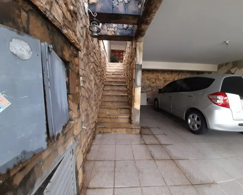 Foto 4 de Casa com 3 quartos à venda, 220m2 em Vila Lageado, São Paulo - SP