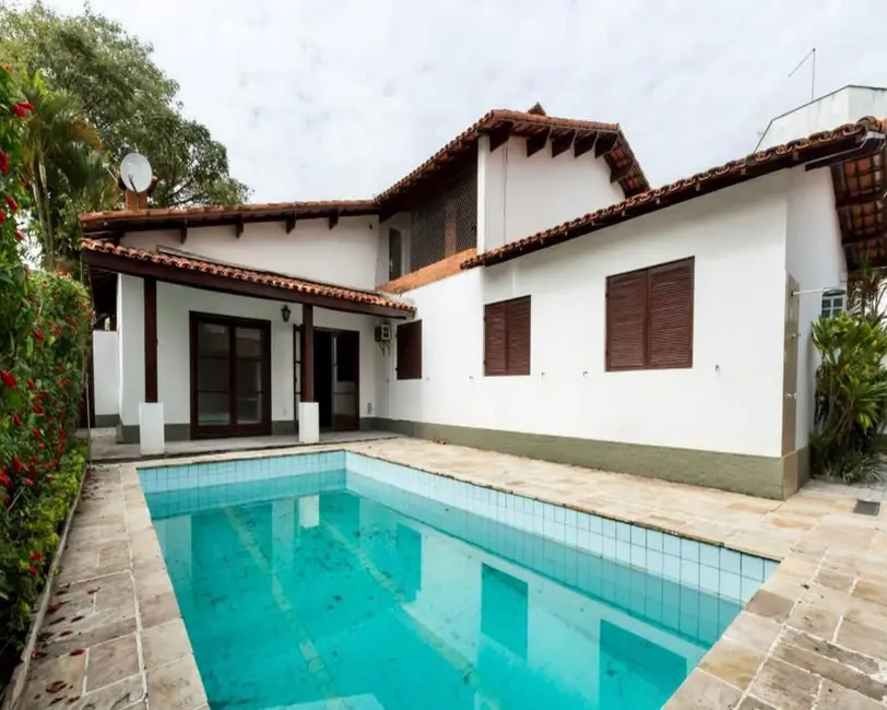 Foto 2 de Casa de Condomínio com 4 quartos à venda e para alugar, 380m2 em Alphaville, Santana De Parnaiba - SP