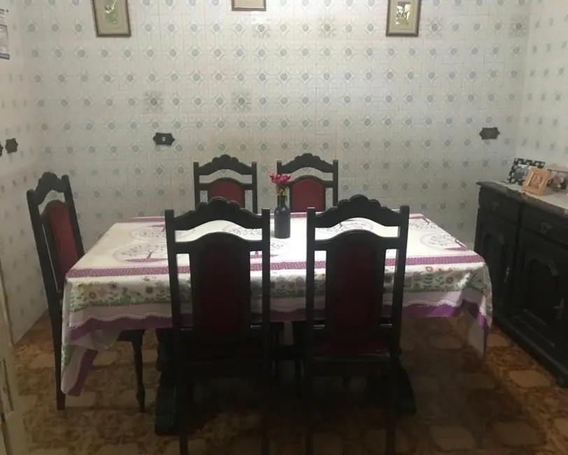 Casa com 6 quartos à venda, 300m2 em Santo Antônio, Osasco - SP - imagem 6 Foto 6 de Casa com 6 quartos à venda, 300m2 em Santo Antônio, Osasco - SP