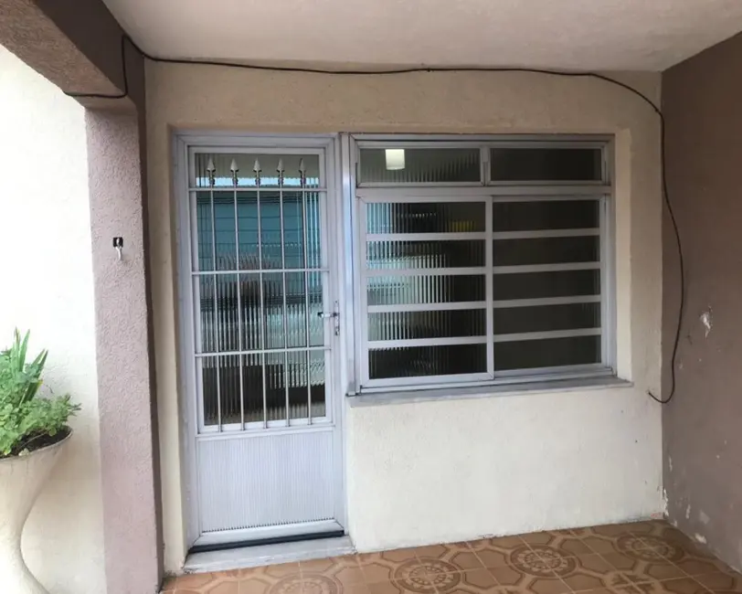 Casa com 6 quartos à venda, 300m2 em Santo Antônio, Osasco - SP - imagem 5 Foto 5 de Casa com 6 quartos à venda, 300m2 em Santo Antônio, Osasco - SP