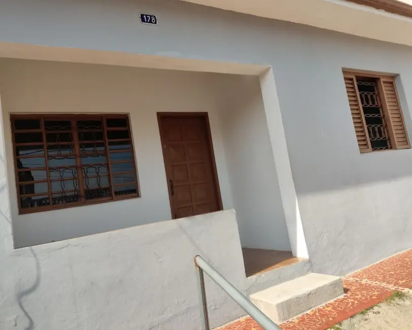 Casa com 2 quartos à venda, 178m2 em Ayrosa, Osasco - SP - imagem 2 Foto 2 de Casa com 2 quartos à venda, 178m2 em Ayrosa, Osasco - SP