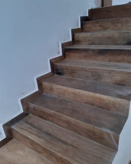 Foto 9 de Casa de Condomínio com 3 quartos à venda, 230m2 em Parque Nova Jandira, Jandira - SP