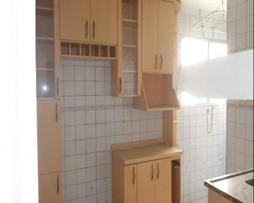 Apartamento com 2 quartos à venda, 52m2 em Jardim Roberto, Osasco - SP - imagem 8 Foto 8 de Apartamento com 2 quartos à venda, 52m2 em Jardim Roberto, Osasco - SP