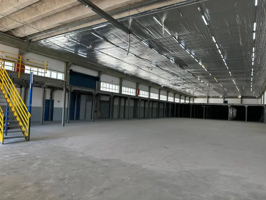 Foto 3 de Armazém / Galpão para alugar, 1500m2 em Lapa, São Paulo - SP