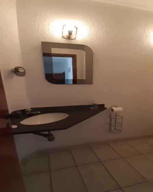 Casa com 3 quartos à venda, 200m2 em Vila Campesina, Osasco - SP - imagem 5 Foto 5 de Casa com 3 quartos à venda, 200m2 em Vila Campesina, Osasco - SP