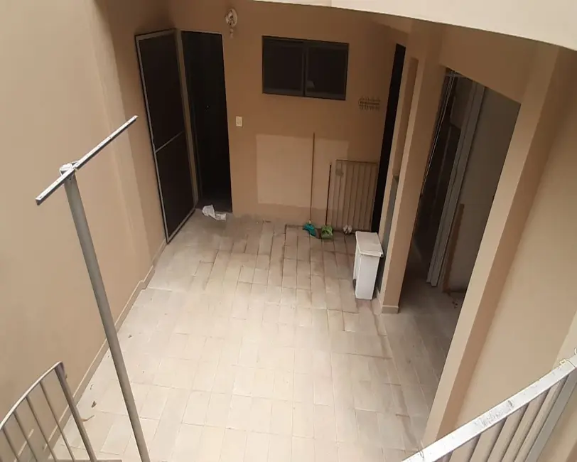 Casa com 3 quartos à venda, 200m2 em Vila Campesina, Osasco - SP - imagem 6 Foto 6 de Casa com 3 quartos à venda, 200m2 em Vila Campesina, Osasco - SP