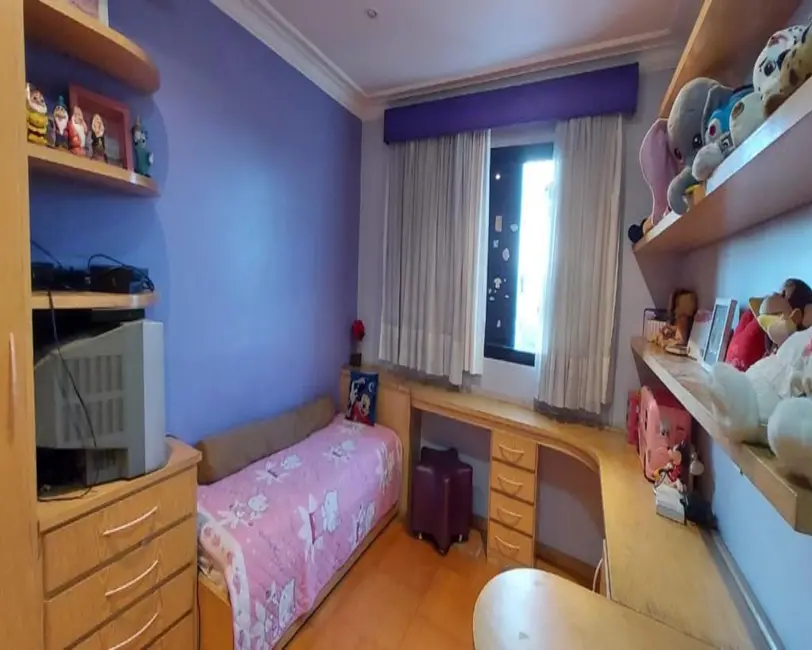 Apartamento com 3 quartos à venda, 180m2 em Centro, Osasco - SP - imagem 8 Foto 8 de Apartamento com 3 quartos à venda, 180m2 em Centro, Osasco - SP