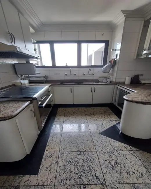 Apartamento com 3 quartos à venda, 180m2 em Centro, Osasco - SP - imagem 5 Foto 5 de Apartamento com 3 quartos à venda, 180m2 em Centro, Osasco - SP